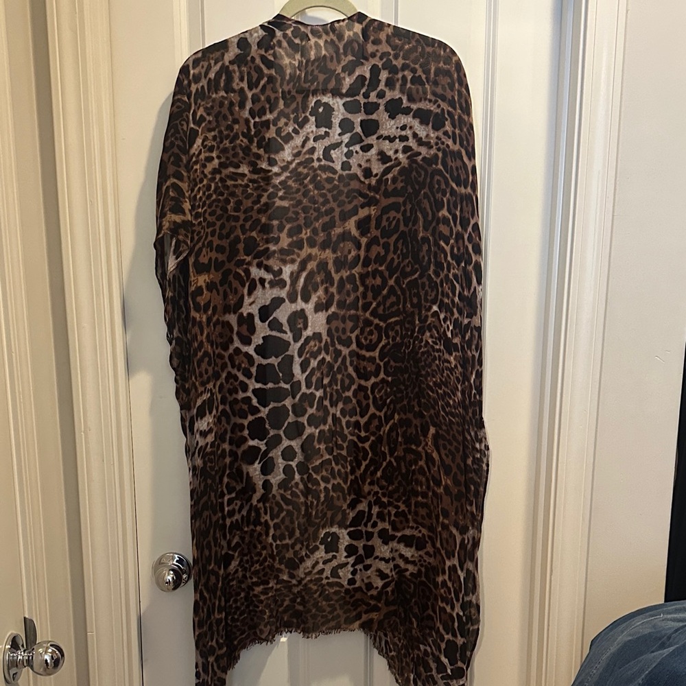 Leopard Print Kimono Cardigan - Picture 3 of 3